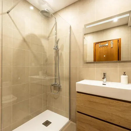 Loulé 246 · 1 Bedroom · Parking Apartamento