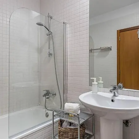 Appartement Loulé 246 · 1 Bedroom · Parking Oporto